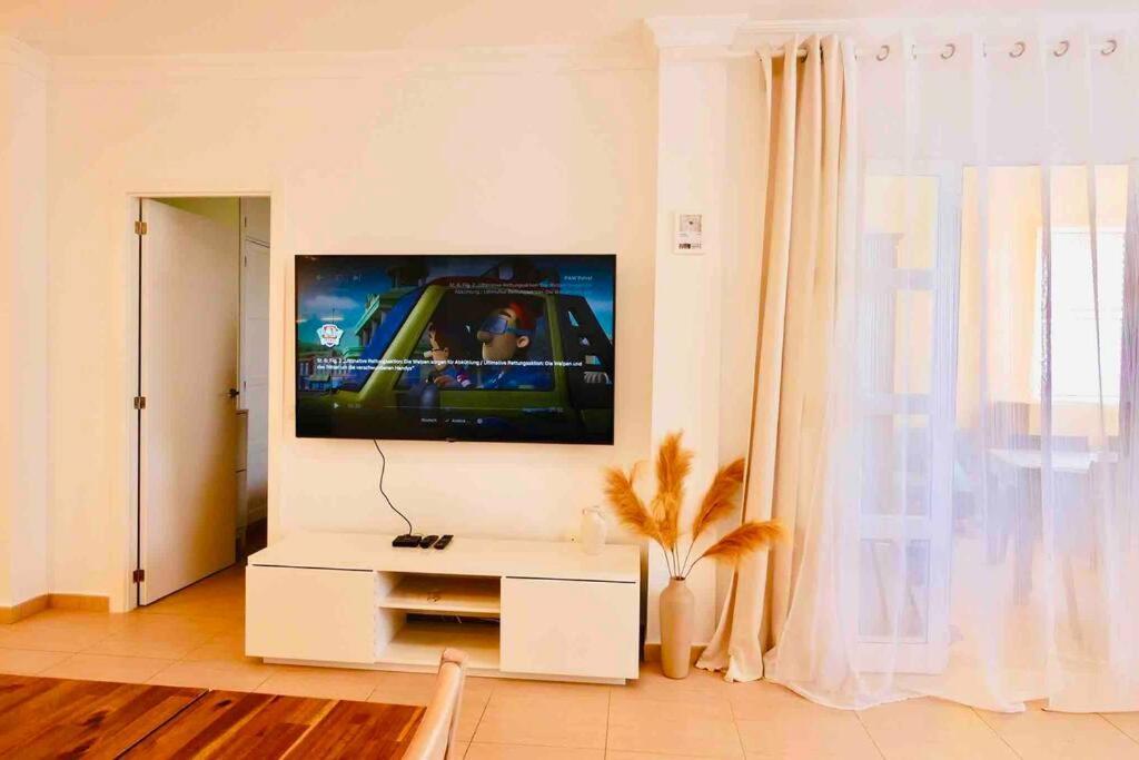 Costa Adeje, 2 Bedrooms Apartment Экстерьер фото