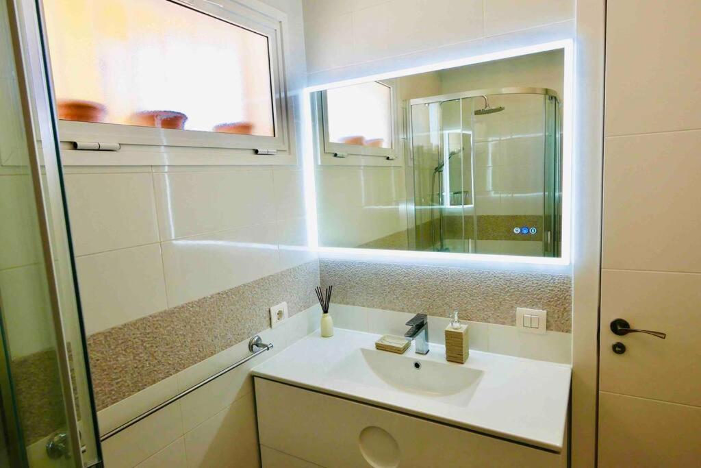 Costa Adeje, 2 Bedrooms Apartment Экстерьер фото